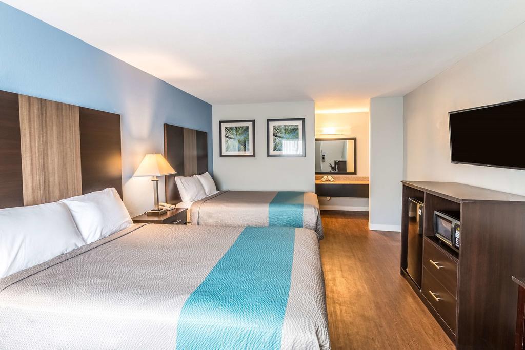 Econo Lodge Mineral Wells Buitenkant foto